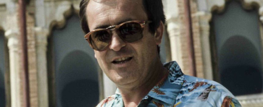 Bernardo Bertolucci w okularach