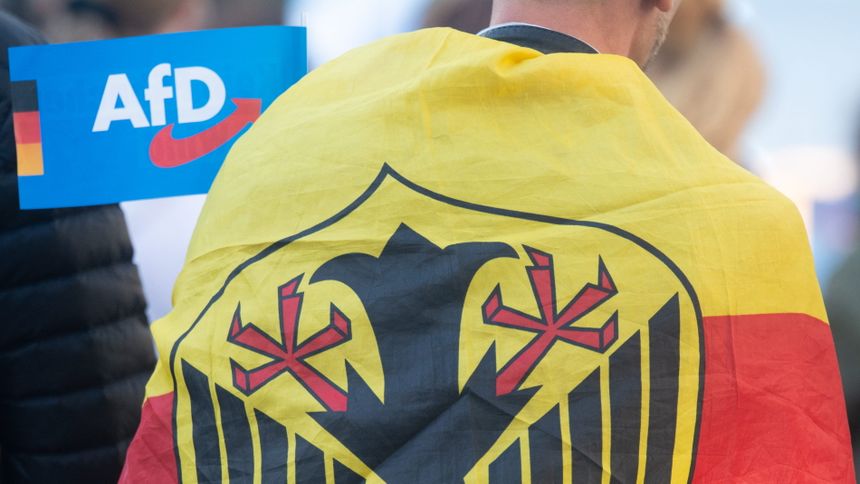 Wiec AfD w Düsseldorfie w Niemczech, 14 września 2025 r.