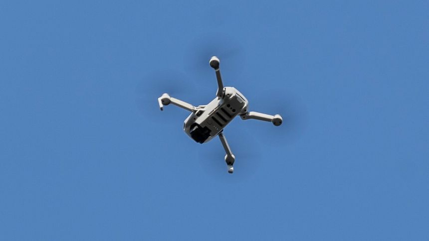 Dron