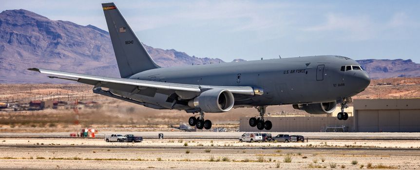 Tankowiec KC-135