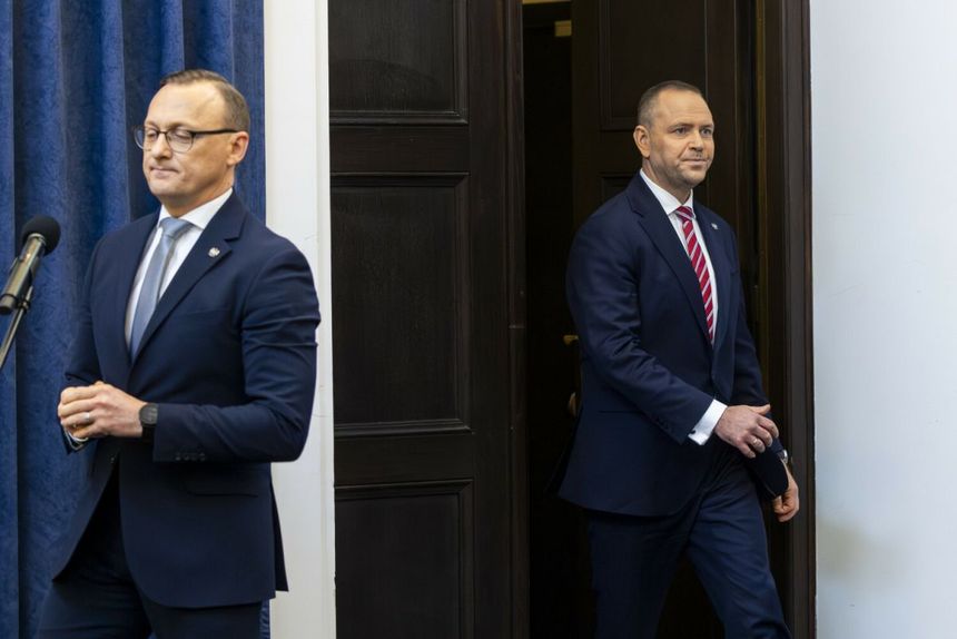Prezydent Karol Nawrocki i jego rzecznik Rafał Leśkiewicz