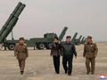 Kim Dzong Un osobiście nadzorował testy „superprecyzyjnych” wyrzutni pocisków kalibru 600 mm