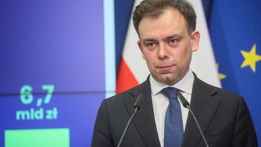 inister finansów Andrzej Domański podczas konferencji prasowej w siedzibie Ministerstwa Rozwoju i Technologii w Warszawie