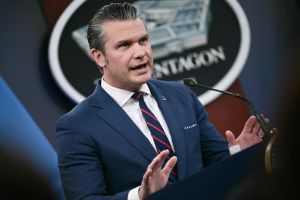 Szef Pentagonu Pete Hegseth