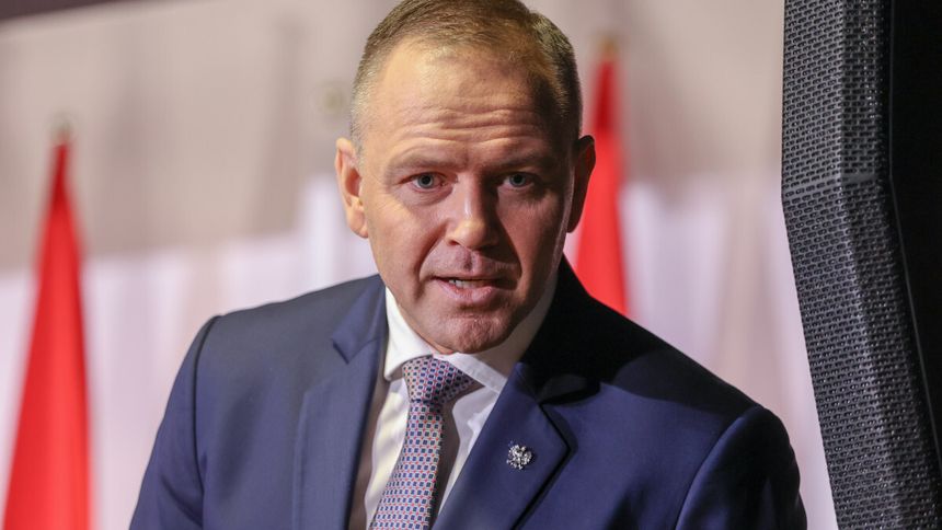 Karol Nawrocki