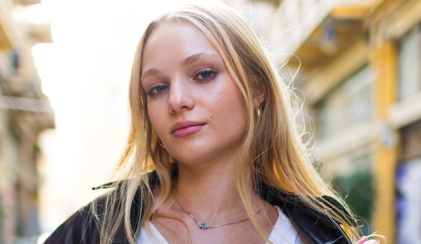 Blondynka w mieście