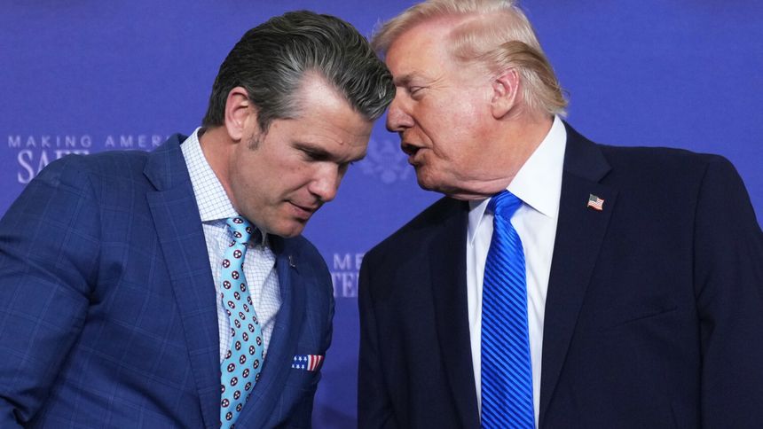 Donald Trump i Pete Hegseth