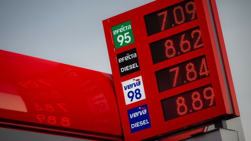 Wysokie ceny paliw na stacjach benzynowych z 23.03.2026