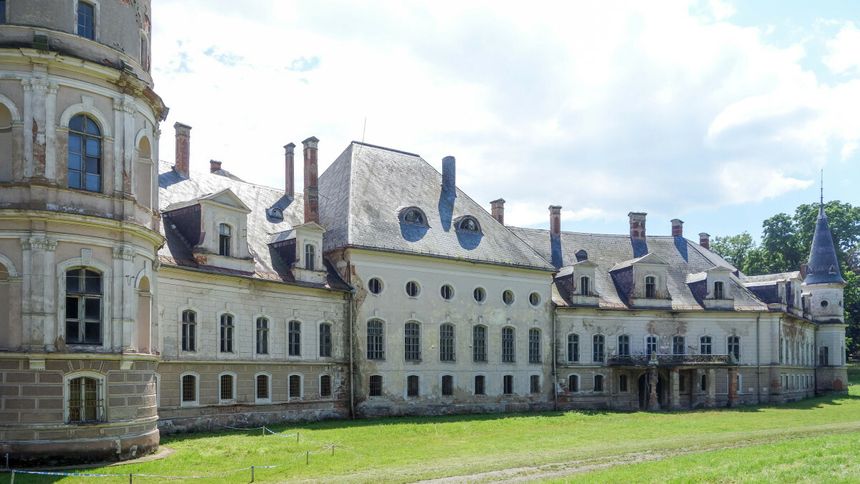 Pałac, Bożków