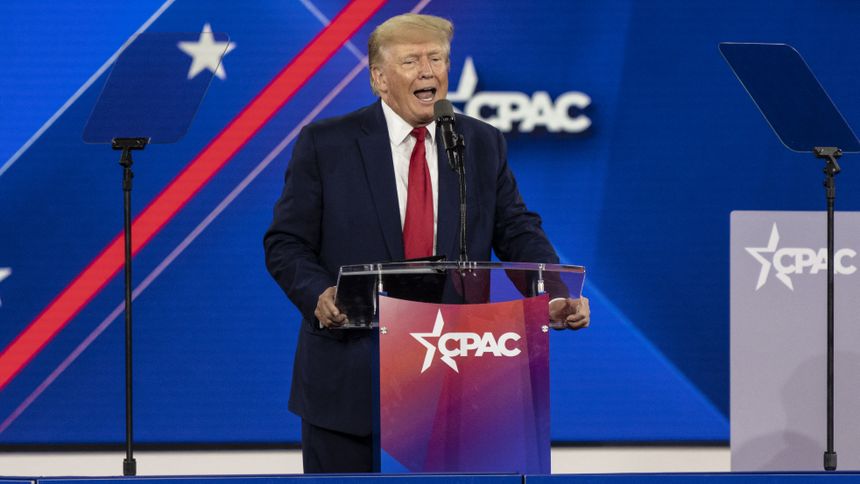 Donald Trump na Konferencji CPAC w 2022 roku