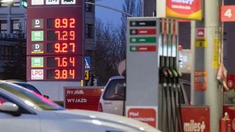 Obniżka cen paliw. Opublikowano nowe regulacje 
