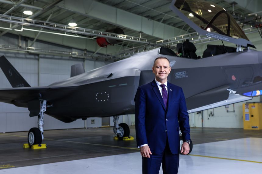  Nawrocki składa wizytę w USA, podczas której m.in. odwiedził siedzibę zakładów Lockheed Martin Aeronautics w Teksasie