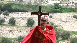   29 marca 2026 rok. Łaciński patriarcha Jerozolimy kard. Pierbattista Pizzaballa przewodniczy nabożeństwu z okazji Niedzieli Palmowej w Jerozolimie po odwołaniu tradycyjnej procesji z Góry Oliwnej.