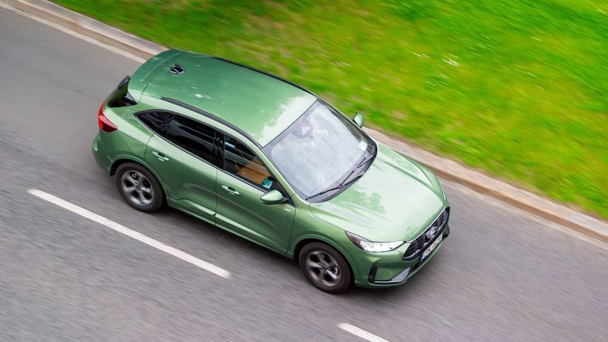 zielone auto Ford