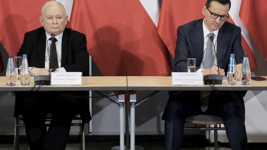 Prezes PiS Jarosław Kaczyński i Mateusz Morawiecki