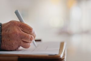senior pisze testament