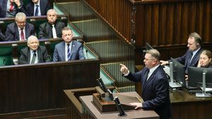 Posiedzenie Sejmu. Przemysław Czarnek na mównicy 