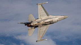 Polski myśliwiec F-16 (zdjęcie ilustracyjne)