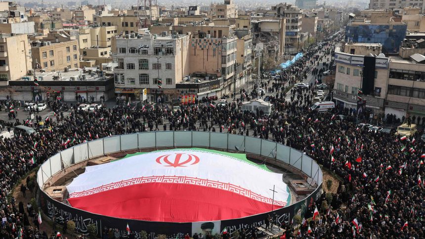 Iran zaminował Cieśninę Ormuz?