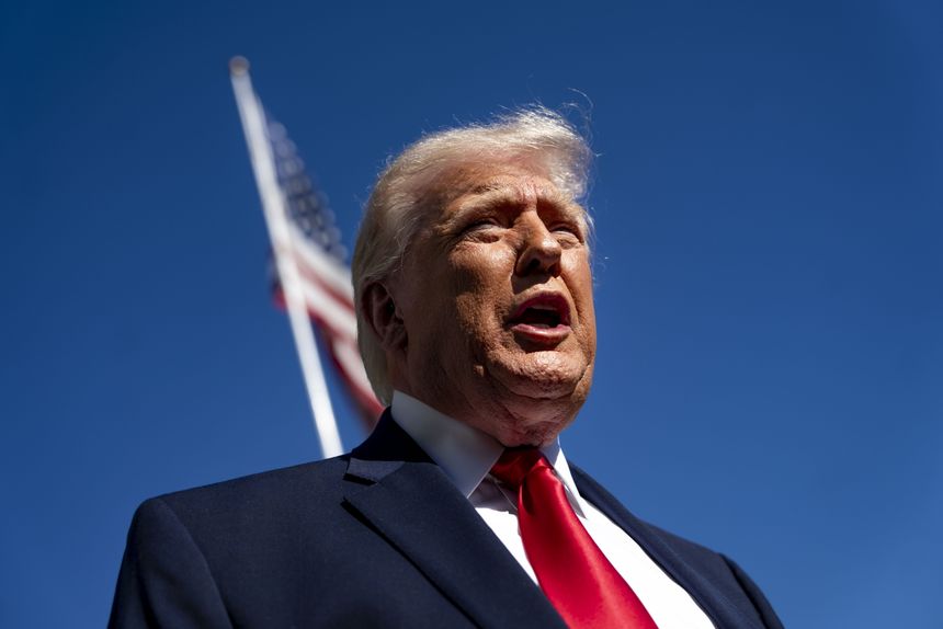 Jeszcze niedawno posłowie PiS skandowali nazwisko Donalda Trumpa w sejmowej sali.
