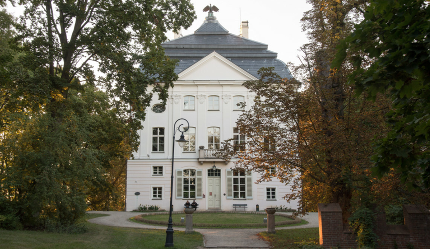 Pałac Stary w Ostromecku