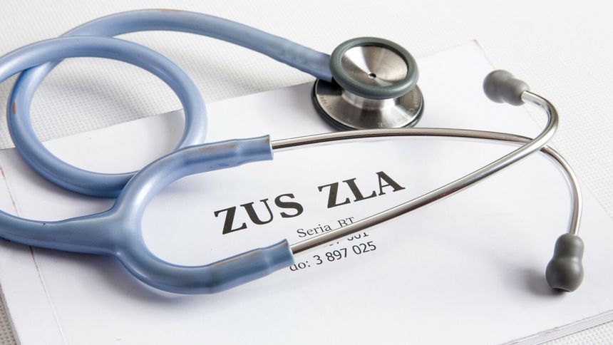 Bloczek ze zwolnieniami lekarskimi (zdjęcie ilustracyjne)