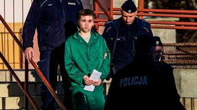 Bartosz G. eskortowany przez policję