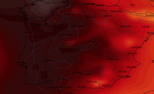 Anomalia temperatury na poziomie ciśnienia 850 hPa 21.04 w Hiszpanii