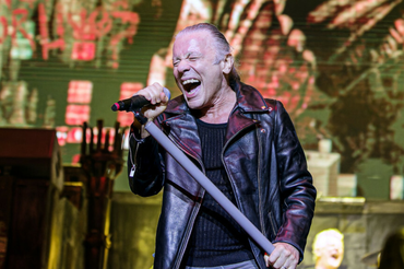 Bruce Dickinson - Iron Maiden
