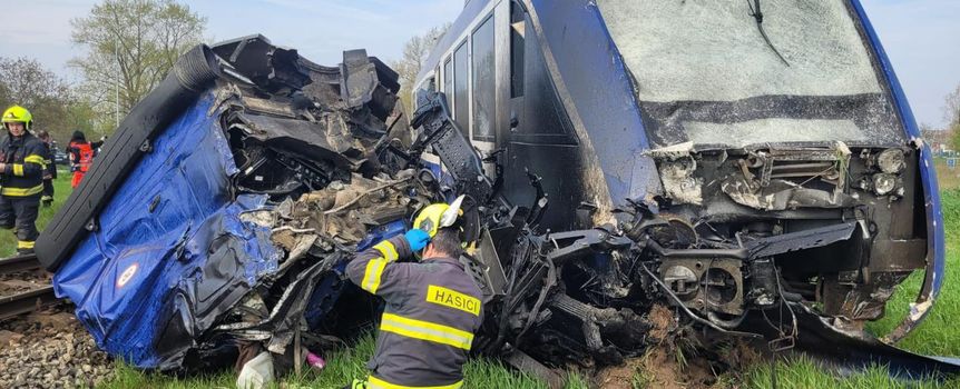 Pociąg zderzył się z ciężarówką na Słowacji