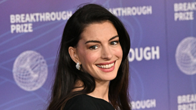 Anne Hathaway okrzyknięta najpiękniejszą kobietą na świecie!