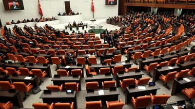 Turecki parlament za zakazem platform społecznościowych dla dzieci poniżej 15. roku życia