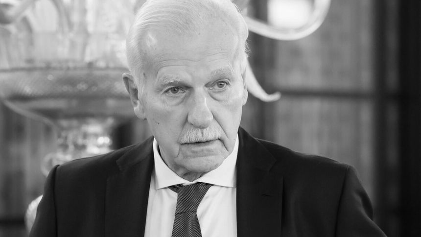 Olechowski