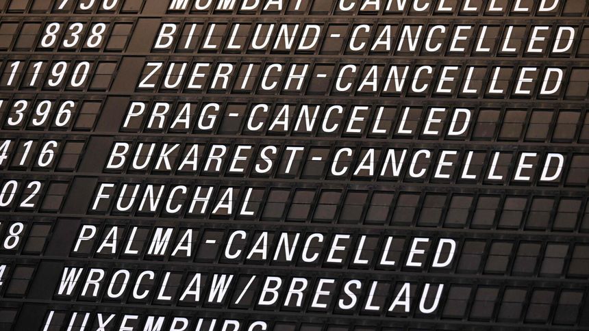 Lufthansa ogłosiła wykreślenie z rozkładu jazdy 20 tysięcy połączeń