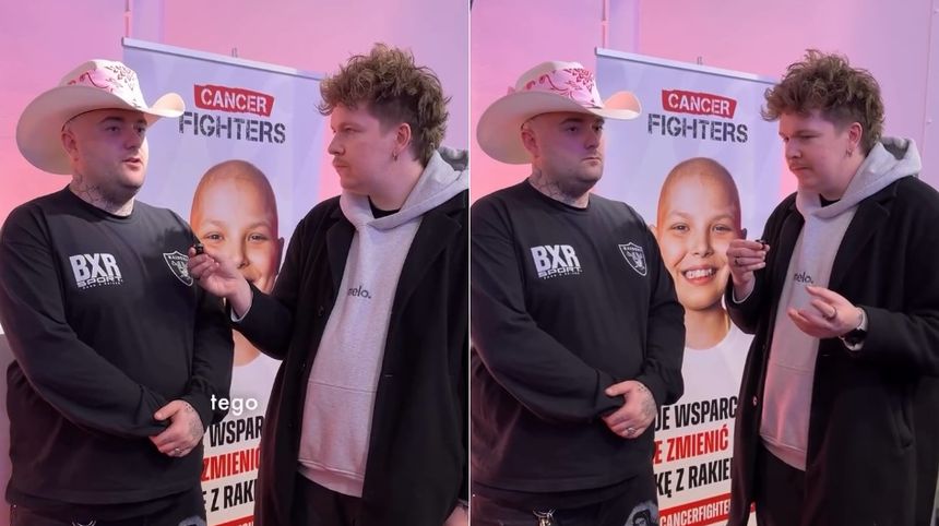 Na zdjęciu Bedoes w rozmowie z Meloradiem, w tle plakat z hasłem wsparcia dla osób chorych na raka.