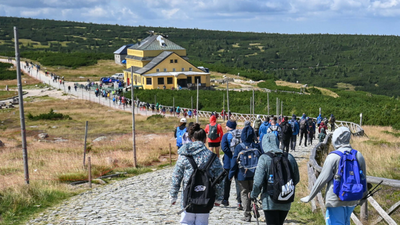 Karpacz, szlaki i schronisko Dom Śląski