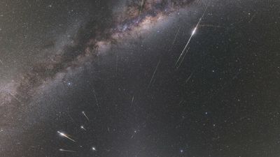Rój meteorów nad Polską. Nie potrzeba teleskopu ani lornetki. Kiedy spojrzeć w niebo?