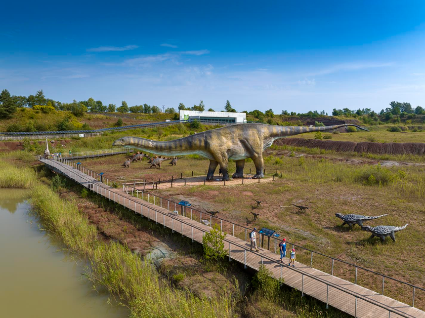 Ścieżka z dinozaurami 