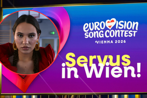 Na zdjęciu kontur osoby w czerwonej sukni z napisem 