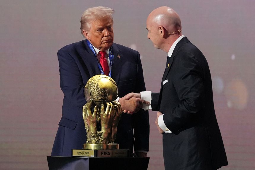 Donald Trump i Gianni Infantino
