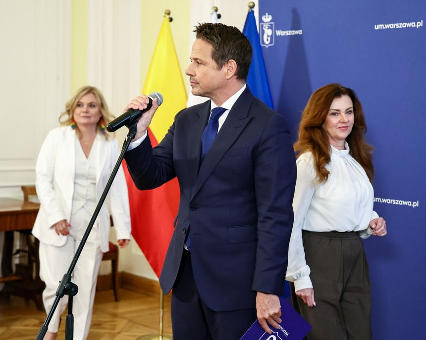 Transkrypcja aktu małżeństwa - konferencja Rafała Trzaskowskiego