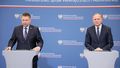 Szef MSWiA Marcin Kierwiński i wiceminister Czesław Mroczek