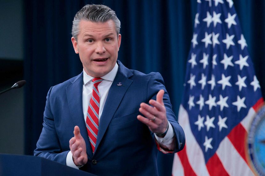  Pete Hegseth 