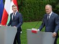 Premier Polski Donald Tusk i premier Węgier Peter Magyar