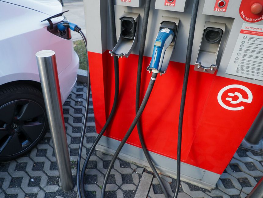 Ładowanie elektryków