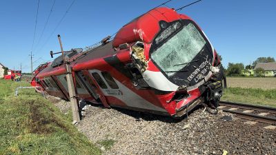 Katastrofa kolejowa w Wielkopolsce. Jedna osoba nie żyje