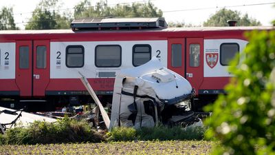 Nowe informacje po tragedii w Garbatce. Kierowca tira nie wyhamował