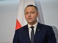 Karol Nawrocki nie rezygnuje z ujawnienia jednego z najbardziej skrywanych  dokumentów III RP. Tajny aneks do raportu z likwidacji WSI wraca do Pałacu Prezydenckiego.