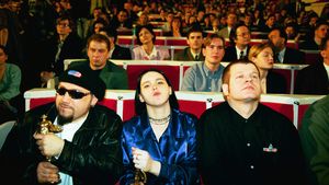 O.N.A.: Grzegorz Skawiński, Agnieszka Chylińska, Waldemar Tkaczyk podczas gali wręczenia Nagród Muzycznych Fryderyki '96