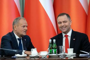Donald Tusk, Karol Nawrocki